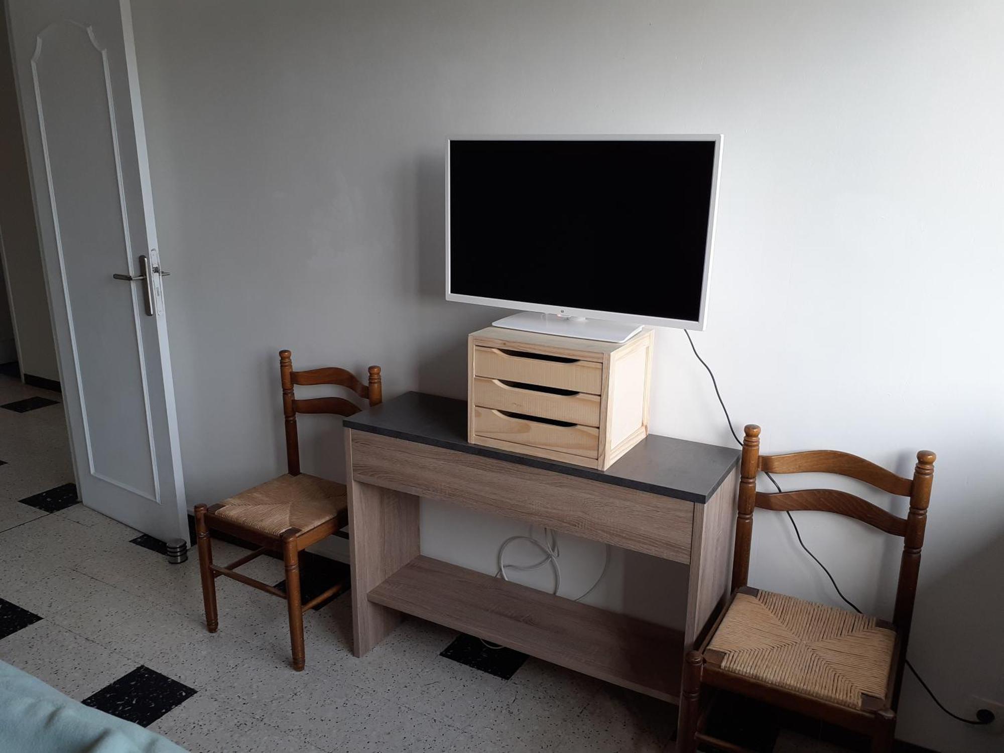 Chambre B1 Dans Un Appartement En Colocation Marseilles Exterior foto